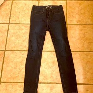 Levi’s skinny jeans
